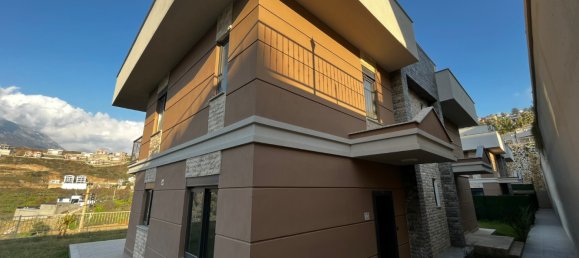 Villa 3+1 in Kargicak, Turkey No. 15526 12