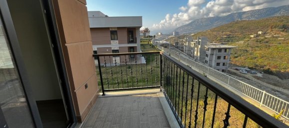 Villa 3+1 in Kargicak, Turkey No. 15526 24