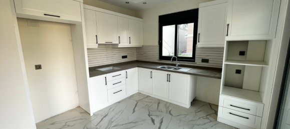 Villa 3+1 in Kargicak, Turkey No. 15526 6