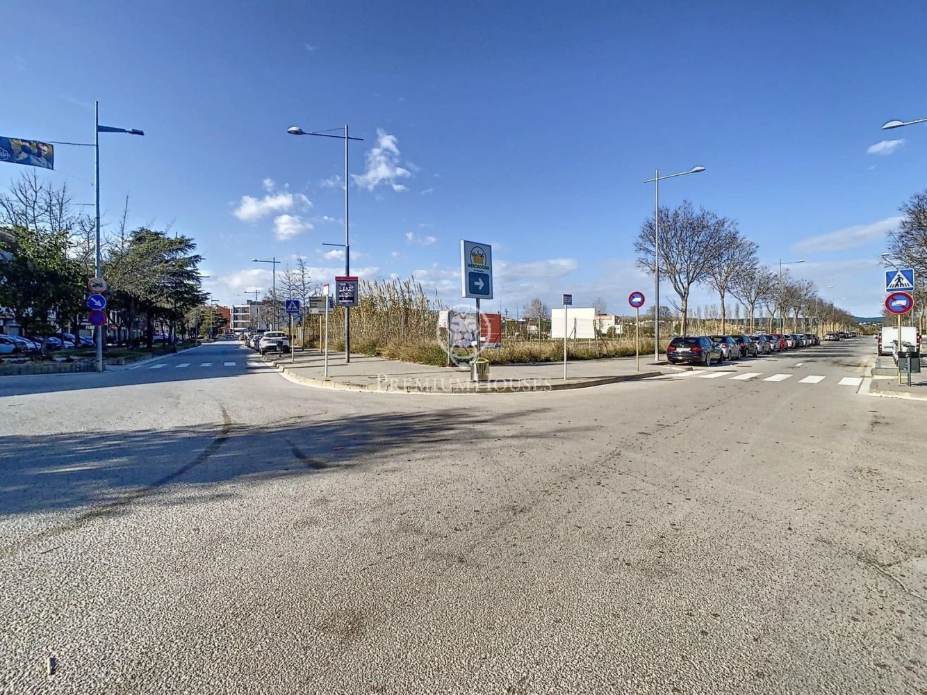  قطعة أرض في Barcelona, Spain رقم 255320