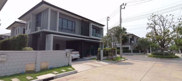 4 غرف نوم منزل في Bang Kaeo, Thailand رقم 10006 13