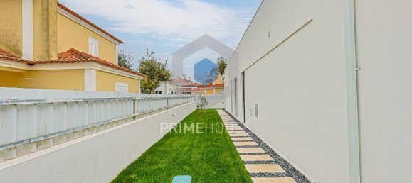 4 bedrooms House in Setubal, Portugal No. 102912 11