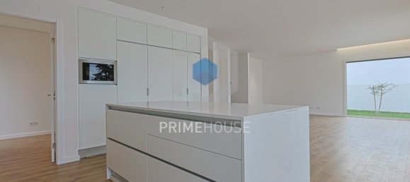 4 bedrooms House in Setubal, Portugal No. 102912 39