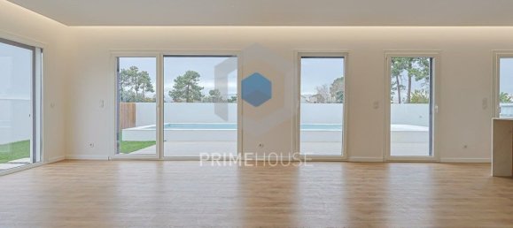 4 bedrooms House in Setubal, Portugal No. 102912 24