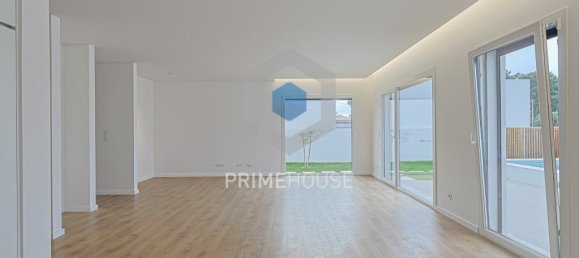 4 bedrooms House in Setubal, Portugal No. 102912 41