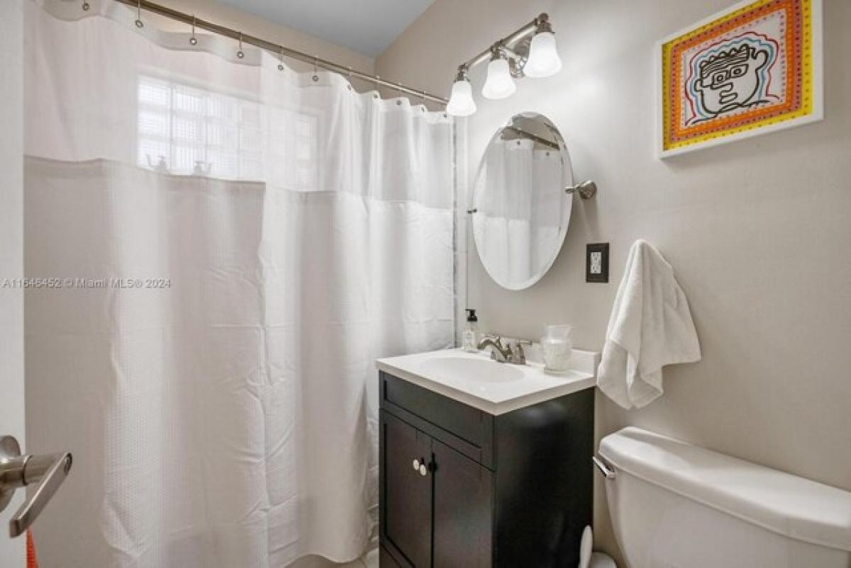 4 bedrooms House in Miami, USA No. 317733