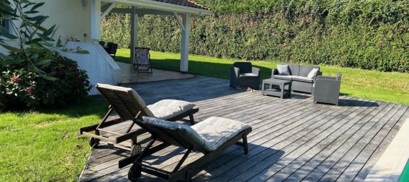 Villa de 4 dormitorios en Carignan-de-Bordeaux, France No. 98537 4