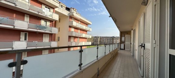 4 rooms Apartment in San Nicola la Strada, Italy No. 130474 9