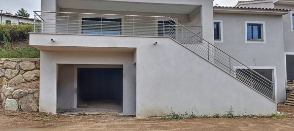 3 bedrooms Villa in Afa, France No. 84267 2