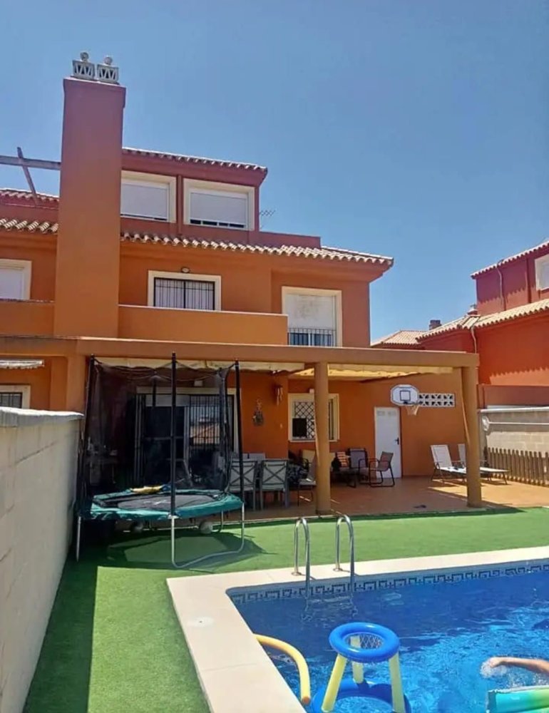 4 bedrooms House in Cadiz, Spain No. 163646