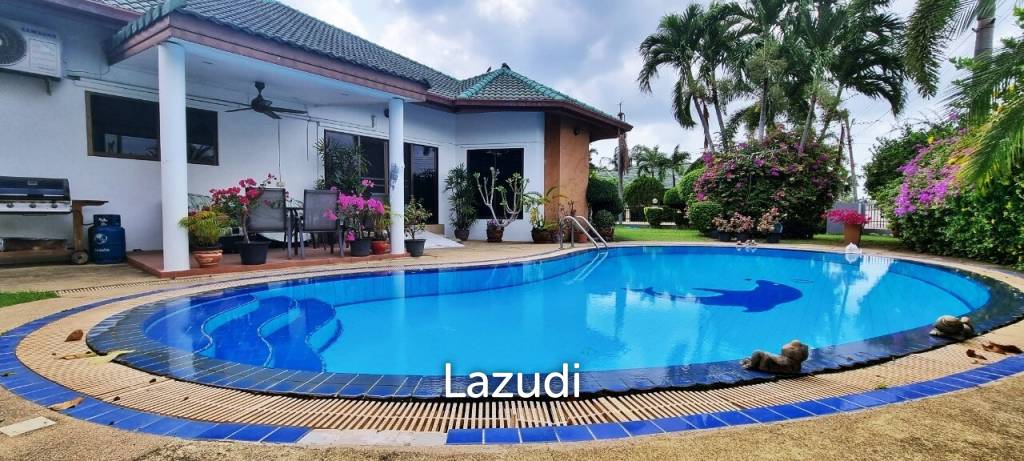 3 bedrooms Cafe / restaurant in Pattaya, Thailand No. 15390