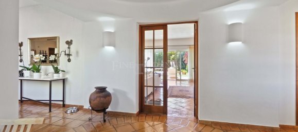 3 bedrooms House in Lagoa, Portugal No. 103393 3