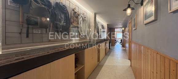 359m² Commercial property in Santander, Spain No. 179710 5