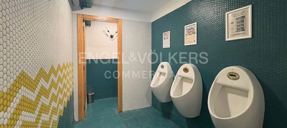 359m² Commercial property in Santander, Spain No. 179710 20