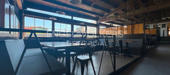 359m² Commercial property in Santander, Spain No. 179710 9