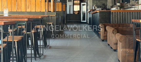 359m² Commercial property in Santander, Spain No. 179710 7