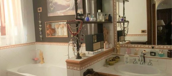 4 bedrooms Apartment in Syracuse, Italy No. 249629 2