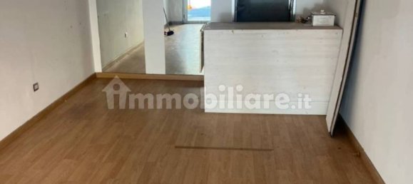 عقار تجاري في Rome, Italy 30متر مربع رقم 251155 2