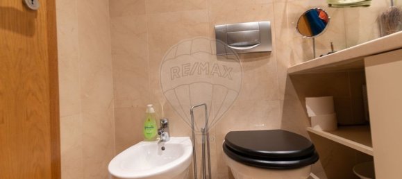 3 bedrooms Apartment in Lisbon, Portugal No. 137713 18