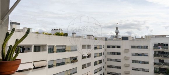 3 bedrooms Apartment in Lisbon, Portugal No. 137713 15