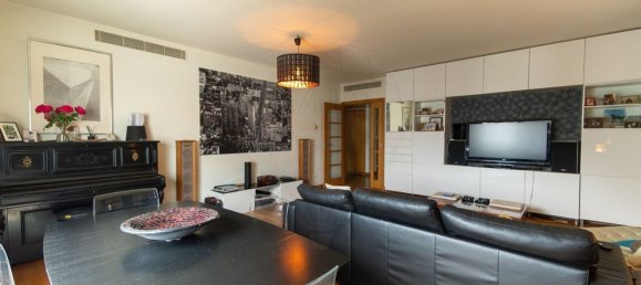 3 bedrooms Apartment in Lisbon, Portugal No. 137713 5