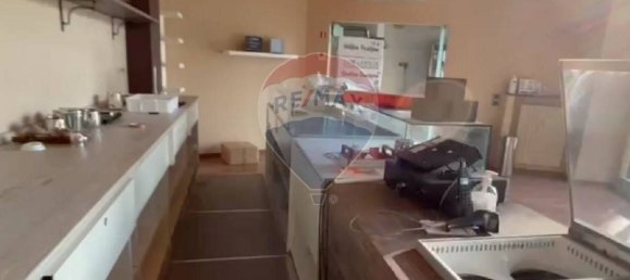  عقار تجاري في Bergamo, Italy 305متر مربع رقم 55740 5