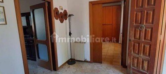 Casa T12 em Alanno, Italy N.º 79083 5