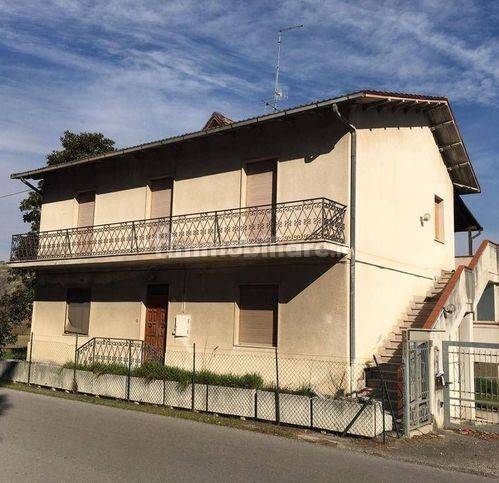 Casa T12 em Alanno, Italy N.º 79083