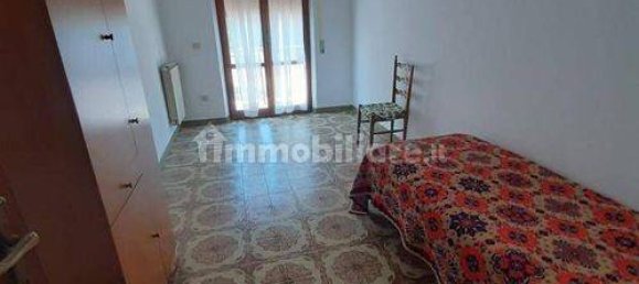 Casa T12 em Alanno, Italy N.º 79083 8