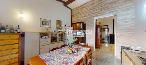 5 Schlafzimmer Haus in Lizzanello, Italy, Nr. 326055 10