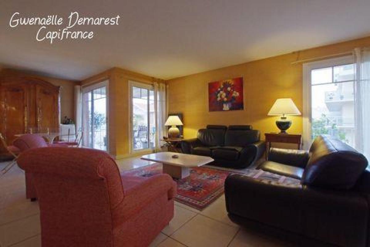 3 bedrooms Condo in Arcachon, France No. 8762