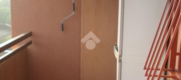 Apartamento de 3 dormitorios en Basiglio, Italy No. 357848 4