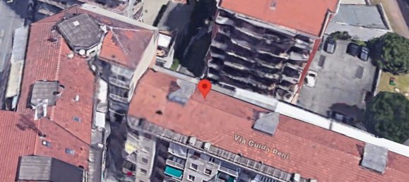 3 rooms Apartment in Turin, Italy No. 47210 12