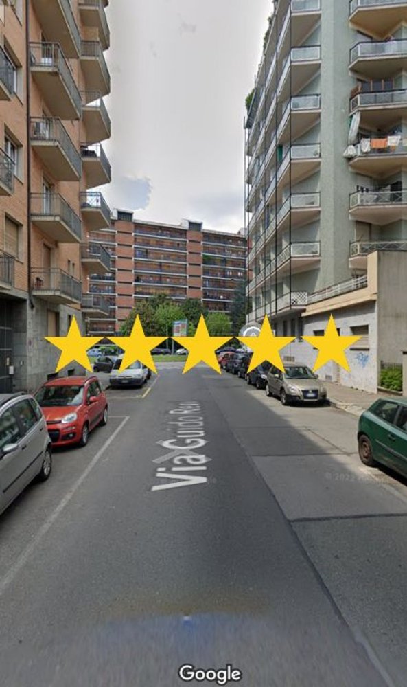 3 rooms Apartment in Turin, Italy No. 47210