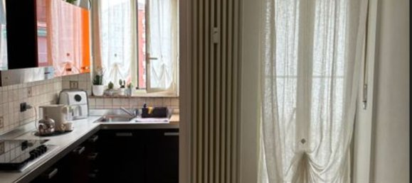 3 rooms Apartment in Turin, Italy No. 47210 4