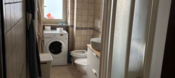 3 rooms Apartment in Turin, Italy No. 47210 7