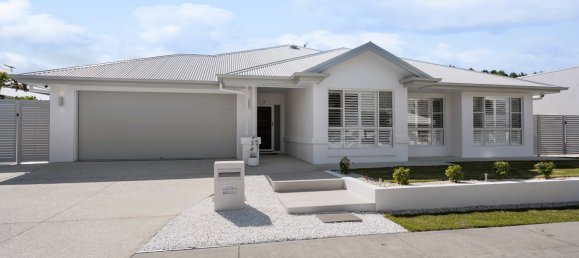 Дом с 4 спальнями в Banksia Beach, Австралия № 332 4