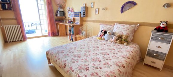 Дом с 3 спальнями в Сент-Мор-де-Турен, Франция № 263612 5