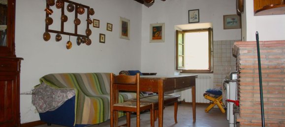 Casa de 4 dormitorios en Cortona, Italy No. 311559 16