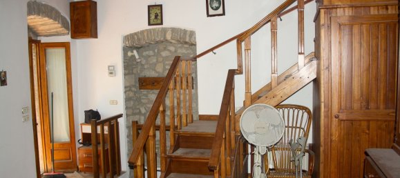 Casa de 4 dormitorios en Cortona, Italy No. 311559 21