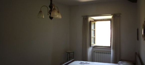 Casa de 4 dormitorios en Cortona, Italy No. 311559 25