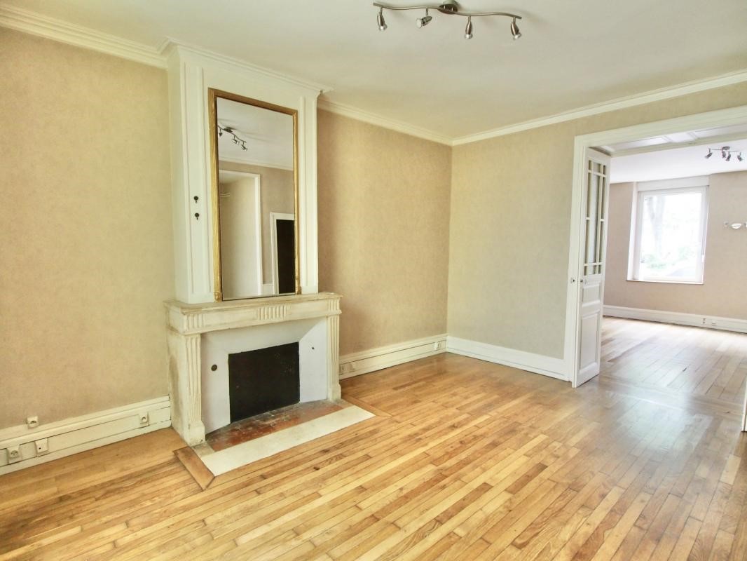 Квартира с 1 спальней в Нанси, Франция № 228887