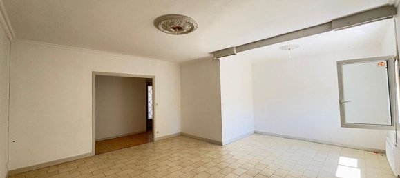 5 bedrooms House in Carcassonne, France No. 290230 10