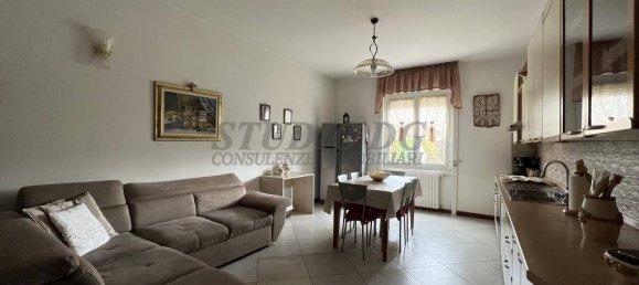 Квартира с 2 спальнями в Лимбьяте, Италия № 365441 2