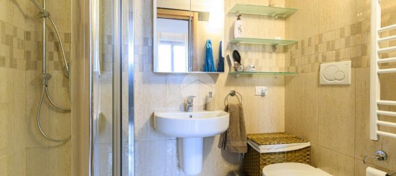 2 rooms Apartment in Rome, Italy No. 230319 21