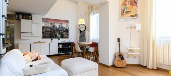 2 rooms Apartment in Rome, Italy No. 230319 3