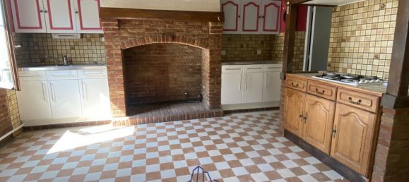 2 bedrooms House in Abbeville, France No. 89108 3