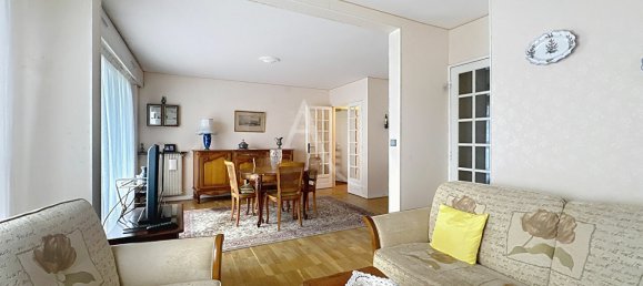 3 bedrooms Apartment in Rueil-Malmaison, France No. 324527 2