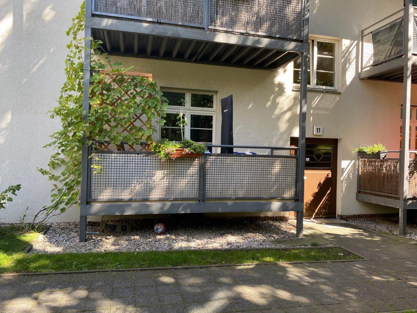 Квартира с 3 спальнями в Лейпциг, Германия № 305881