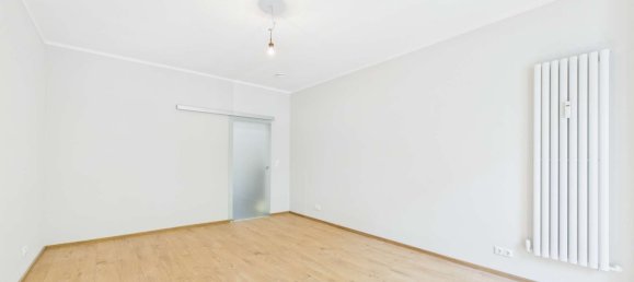 2 rooms Apartment in Wilmersdorf, Germany No. 295805 2